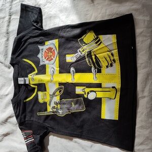 Toddler Fireman Costume Printed T Shirt Short Sleeved Size XS Halloween 4T